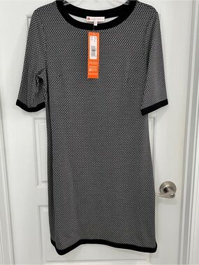 NWT Jude Connally Louisa Texture Black and White Short-Sleeve Dress | Size M